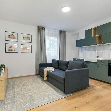 Bratislava Touch 2 Bedroom Apt ภายนอก รูปภาพ